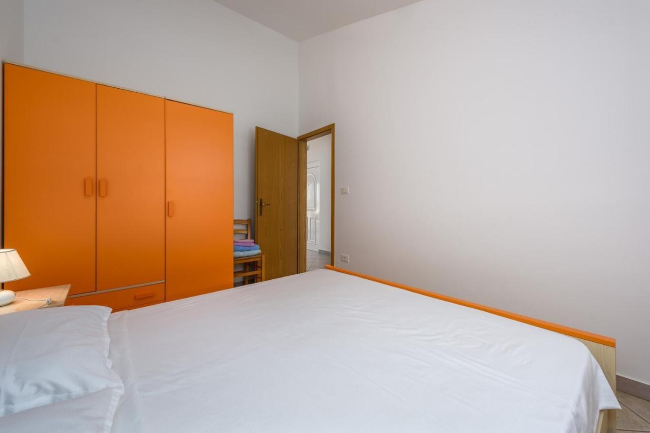 Manfroi House With Apartments โลเวร็ตชิกา ภายนอก รูปภาพ